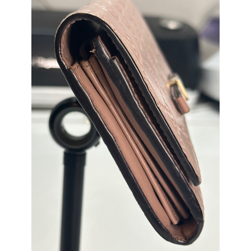 Women's Gucci Wallet Blush Pink - Picture 4 of 11